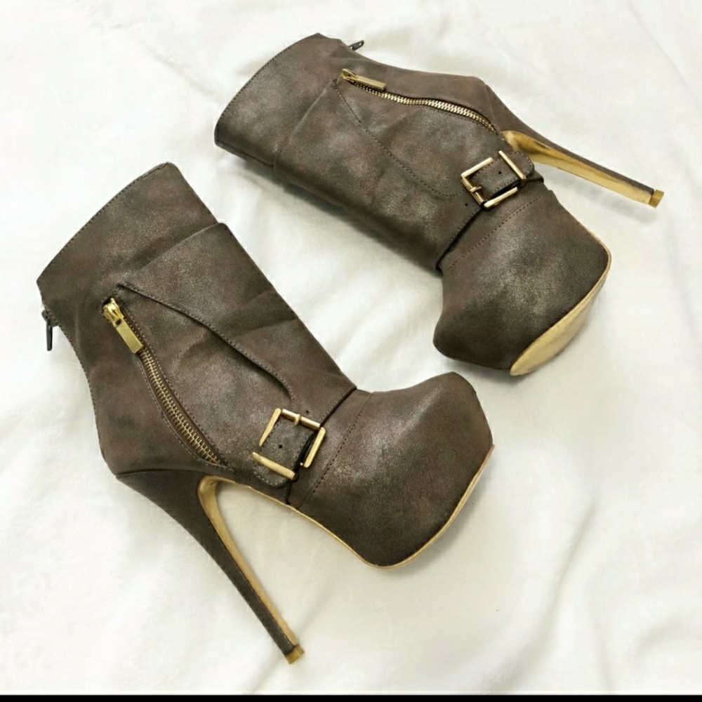 Paper Fox brown ankle boots zipper high heels  6.5